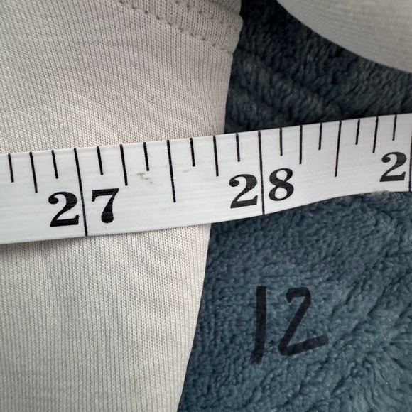 NWOT Lululemon Perfectly Oversized Cropped Crew *Softstreme - Picture 7 of 11